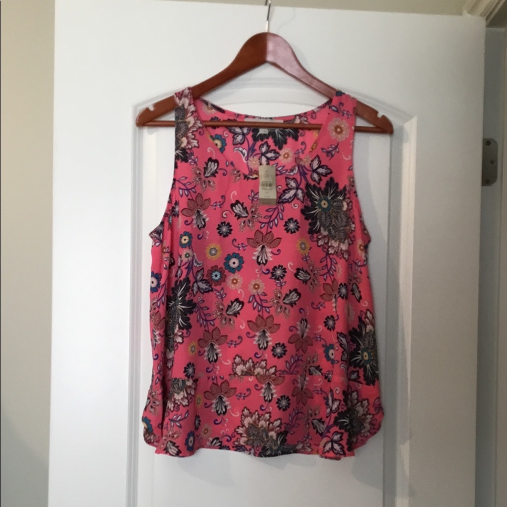 LOFT floral top NWOT